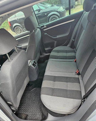 Volkswagen Golf cena 19000 przebieg: 200877, rok produkcji 2007 z Świebodzin małe 172